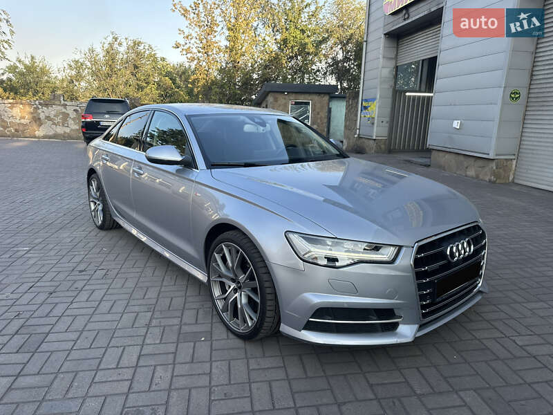 Седан Audi A6 2018 в Дніпрі