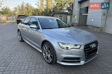 Седан Audi A6 2018 в 