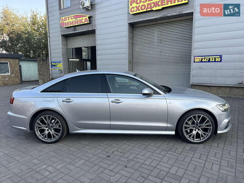 Седан Audi A6 2018 в Дніпрі