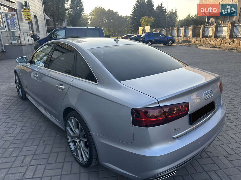 Седан Audi A6 2018 в Дніпрі