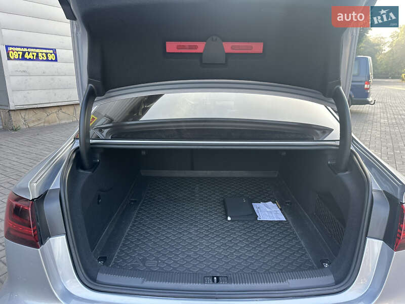 Седан Audi A6 2018 в Дніпрі