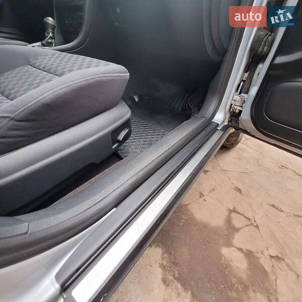 Седан Audi A6 1997 в Нетешине