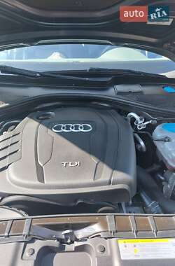 Седан Audi A6 2013 в 