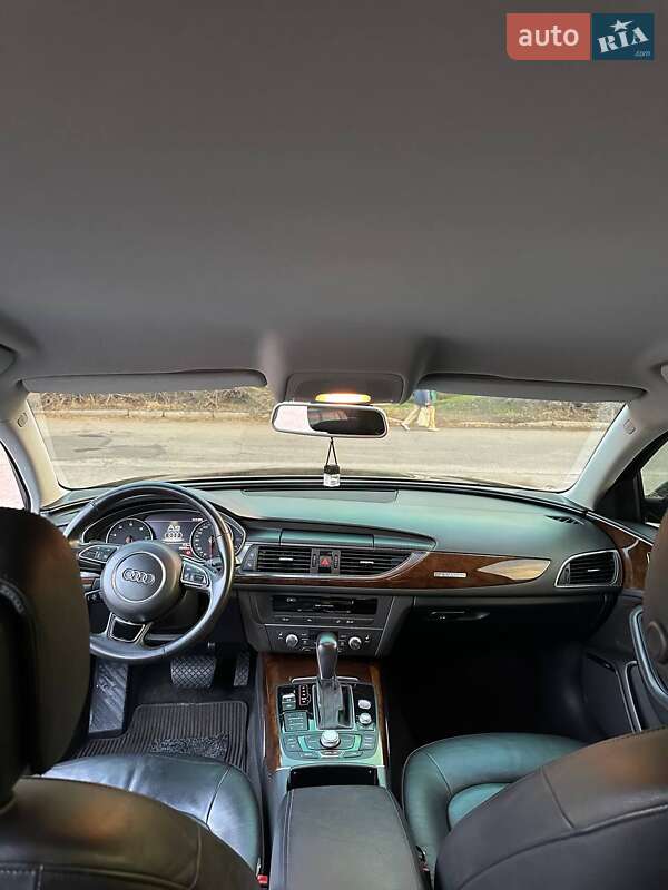 Универсал Audi A6 2012 в Запорожье