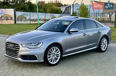 Седан Audi A6 2015 в 