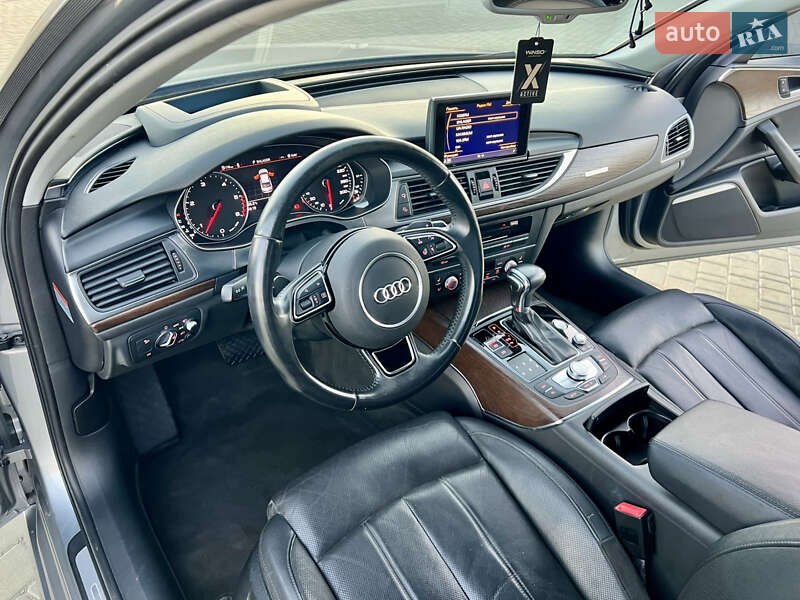 Седан Audi A6 2015 в Одессе