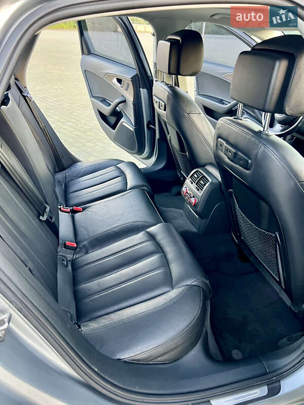 Седан Audi A6 2015 в Одессе