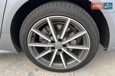 Седан Audi A6 2017 в 