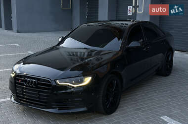 Седан Audi A6 2013 в 