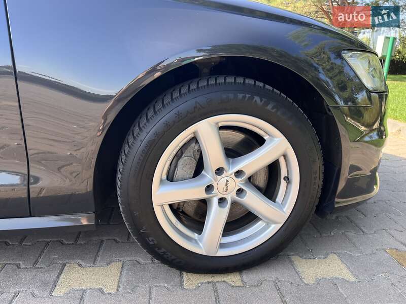 Универсал Audi A6 2015 в Киеве