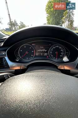 Седан Audi A6 2012 в 