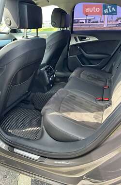 Седан Audi A6 2012 в 