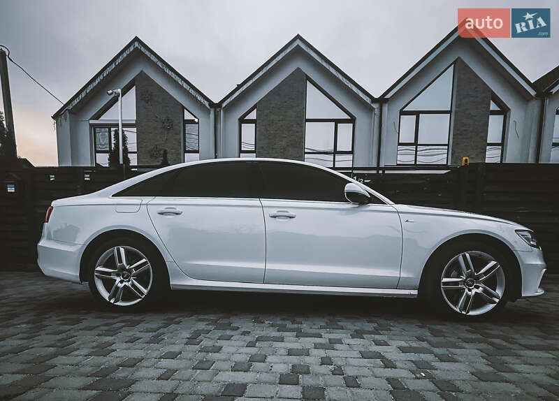 Седан Audi A6 2011 в Киеве