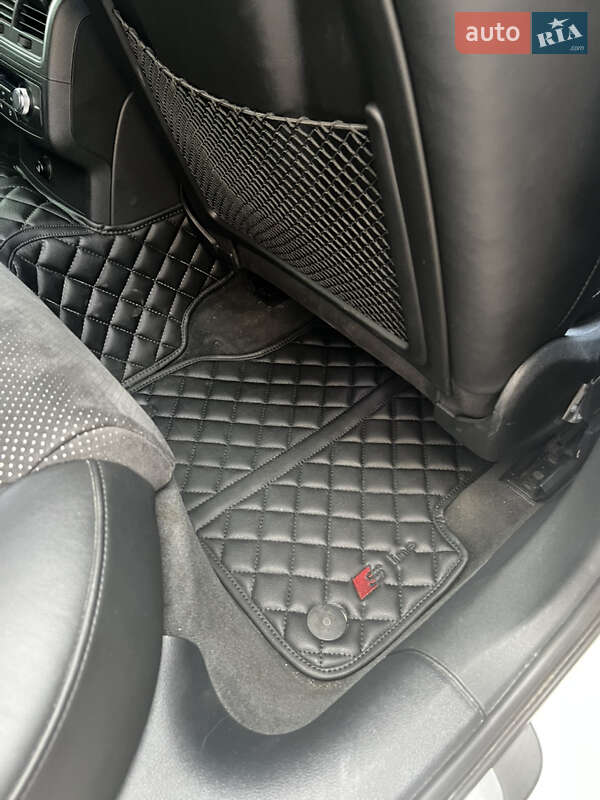 Седан Audi A6 2011 в Киеве