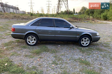 Седан Audi A6 1996 в 