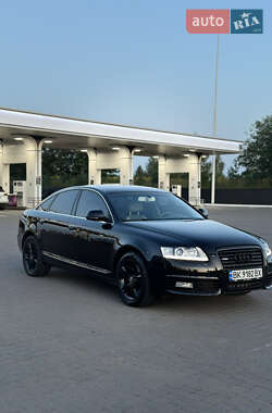 Седан Audi A6 2010 в Ровно