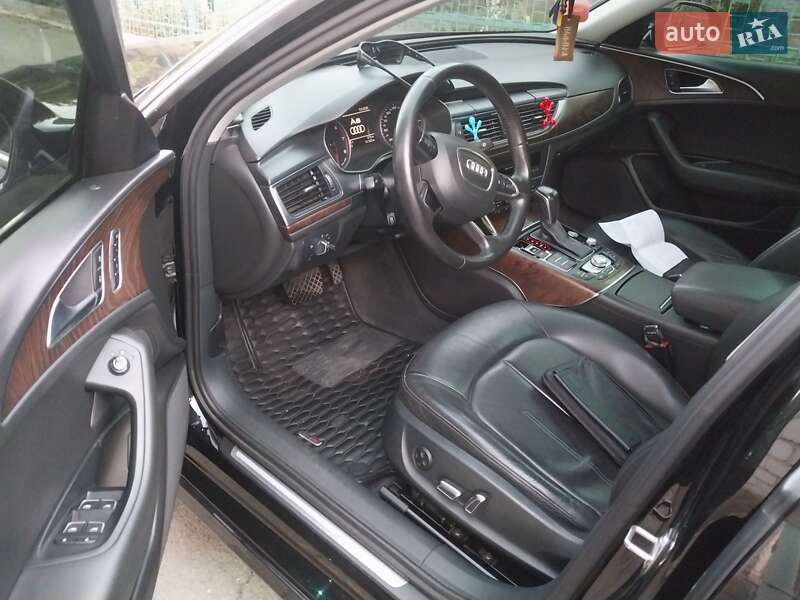 Седан Audi A6 2015 в Кам'янському