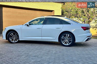 Седан Audi A6 2019 в 