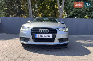Седан Audi A6 2012 в 