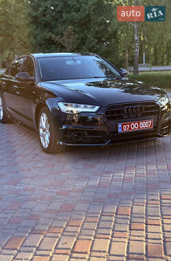 Седан Audi A6 2016 в  фото 13 Седан Audi A6 2016 в