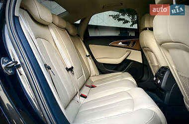 Седан Audi A6 2016 в 