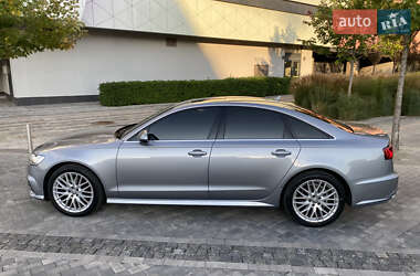 Седан Audi A6 2018 в 