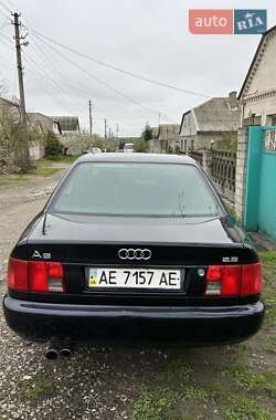 Седан Audi A6 1996 в 
