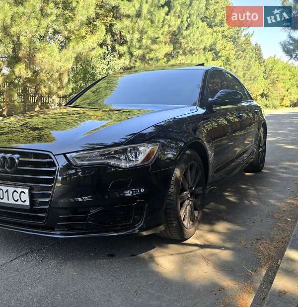 Седан Audi A6 2015 в Днепре