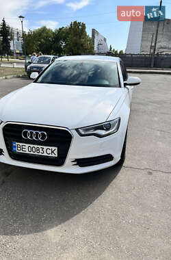 Седан Audi A6 2012 в 
