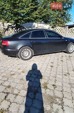 Седан Audi A6 2004 в 