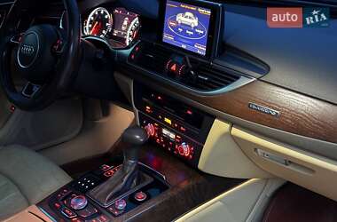 Седан Audi A6 2014 в 