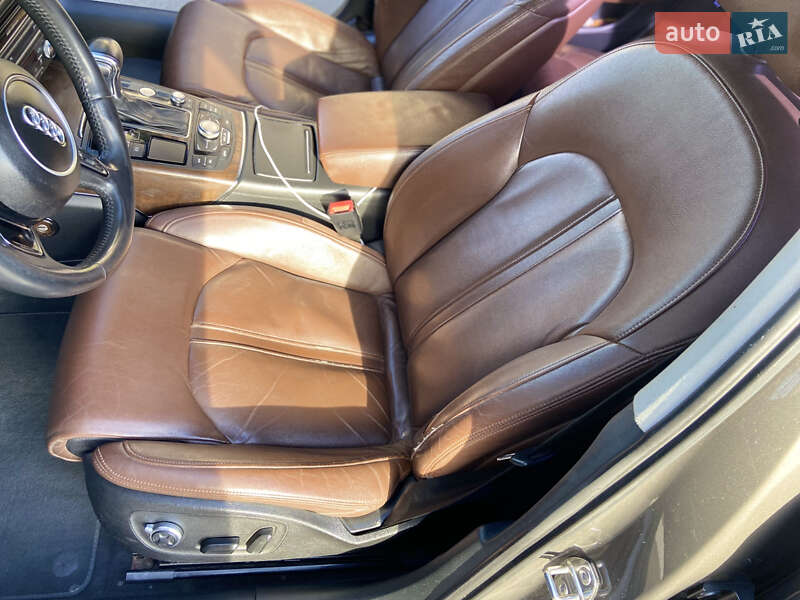Седан Audi A6 2013 в Чернигове
