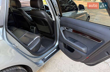 Седан Audi A6 2010 в 