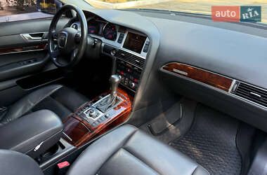 Седан Audi A6 2010 в 