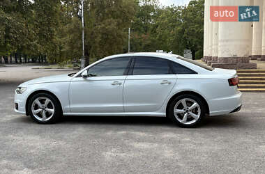 Седан Audi A6 2015 в 