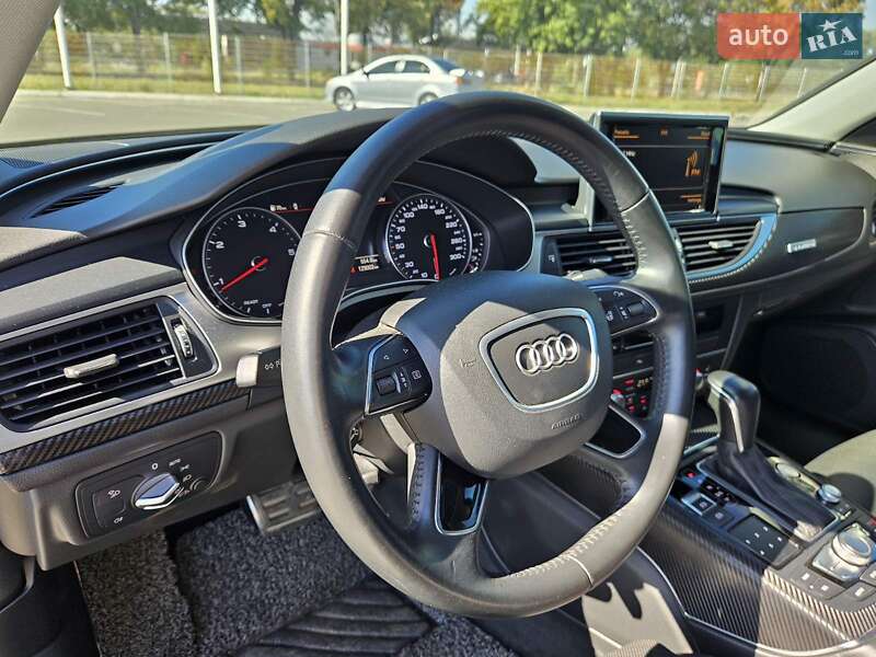 Седан Audi A6 2015 в Днепре