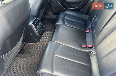 Седан Audi A6 2015 в 
