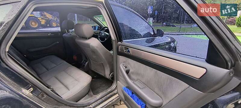 Седан Audi A6 1998 в Львове