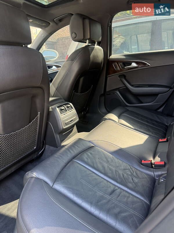Седан Audi A6 2015 в Киеве