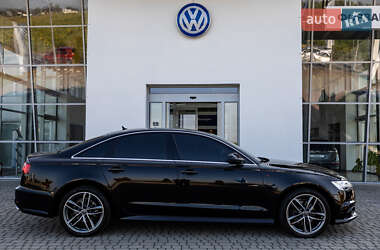 Седан Audi A6 2018 в 