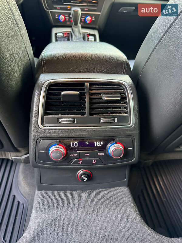 Седан Audi A6 2015 в Самборе