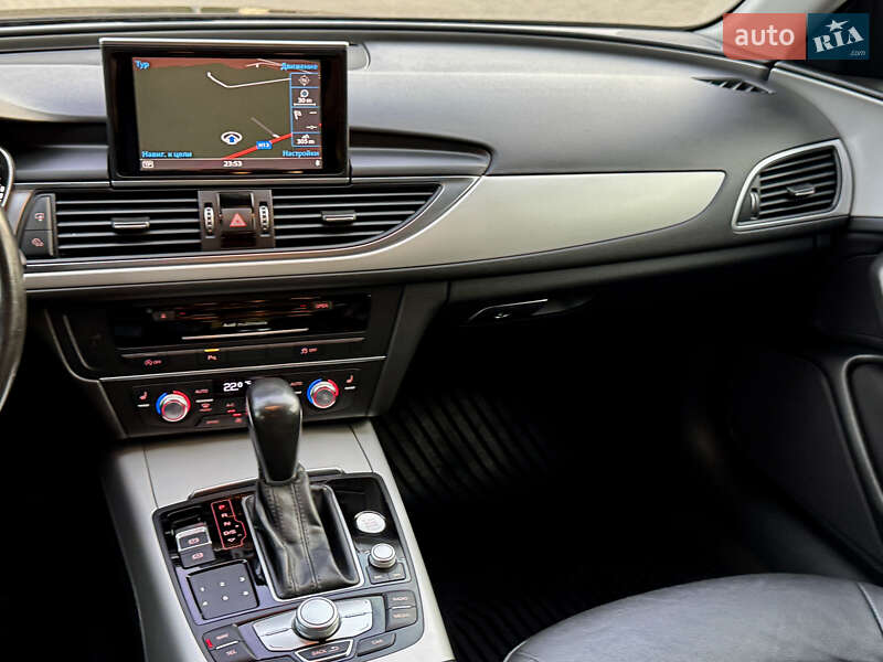 Седан Audi A6 2015 в Самборе