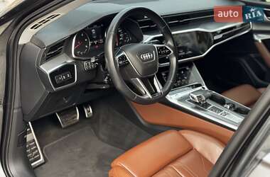 Седан Audi A6 2020 в 