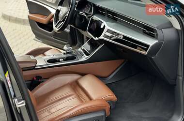 Седан Audi A6 2020 в 