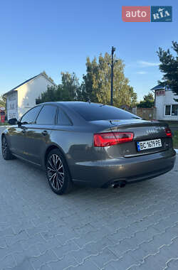 Седан Audi A6 2011 в 