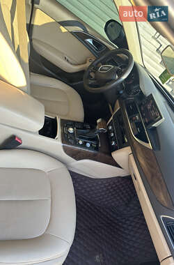 Седан Audi A6 2011 в 