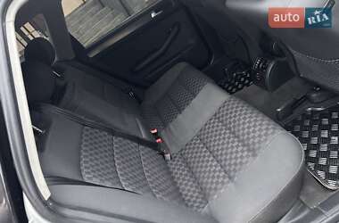 Універсал Audi A6 2002 в 