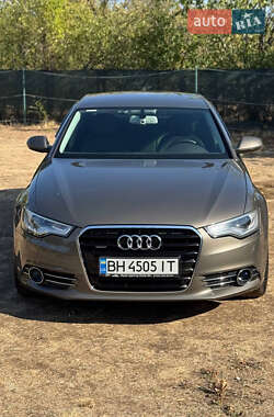 Седан Audi A6 2013 в 