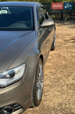 Седан Audi A6 2013 в 