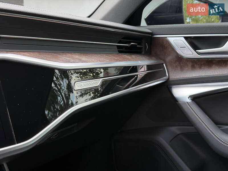 Седан Audi A6 2019 в Киеве